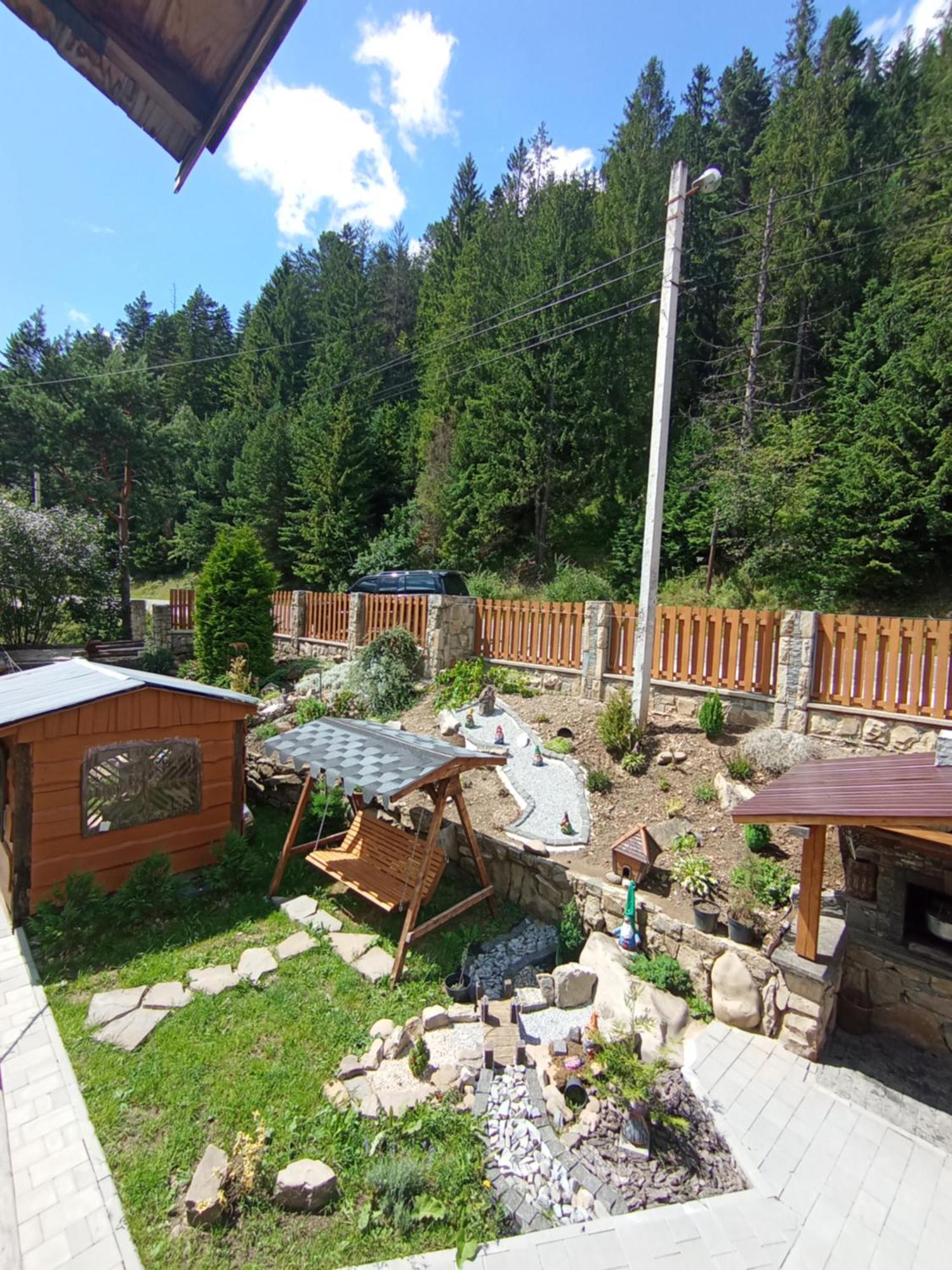 Holiday home шепіт лісу *